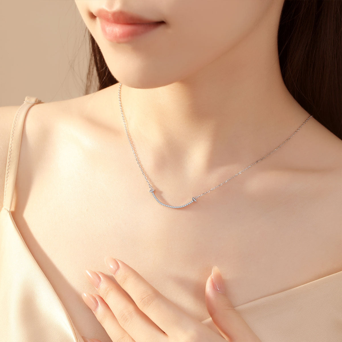 zircon-smile Necklace