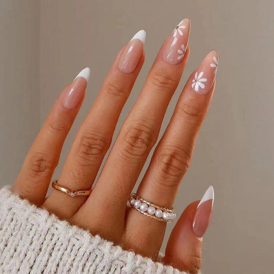 White flower French Tip