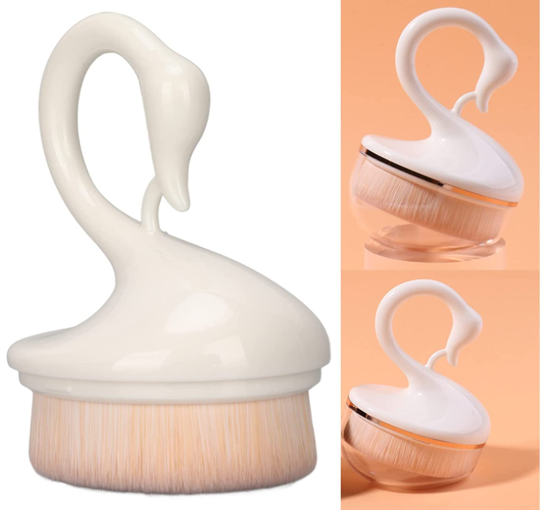 Brush Swan flawless foundation brush