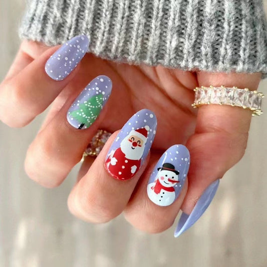 Y5 Santa in the Snow Medium Almond Nail