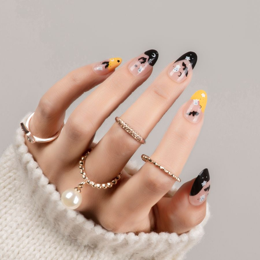 Y2 Bat Story Halloween oval nail