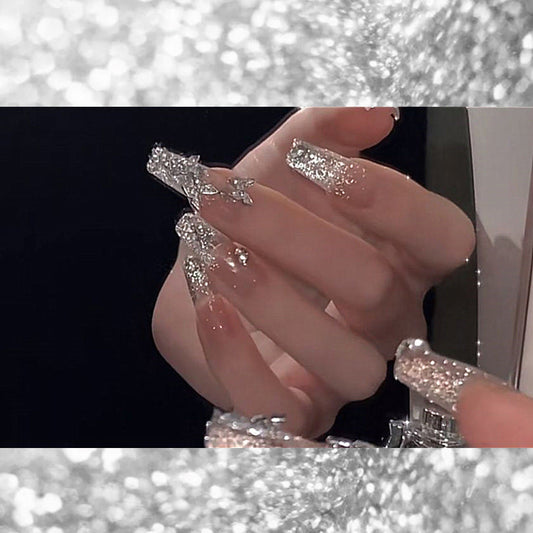 Butterfly on the glitter ballerina nail