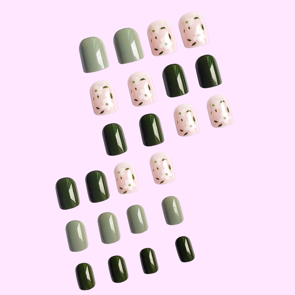 Fresh White Flower Short Square Nail